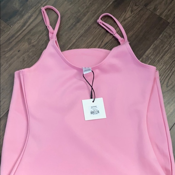 Baby pink tank midi dress - Picture 3 of 3